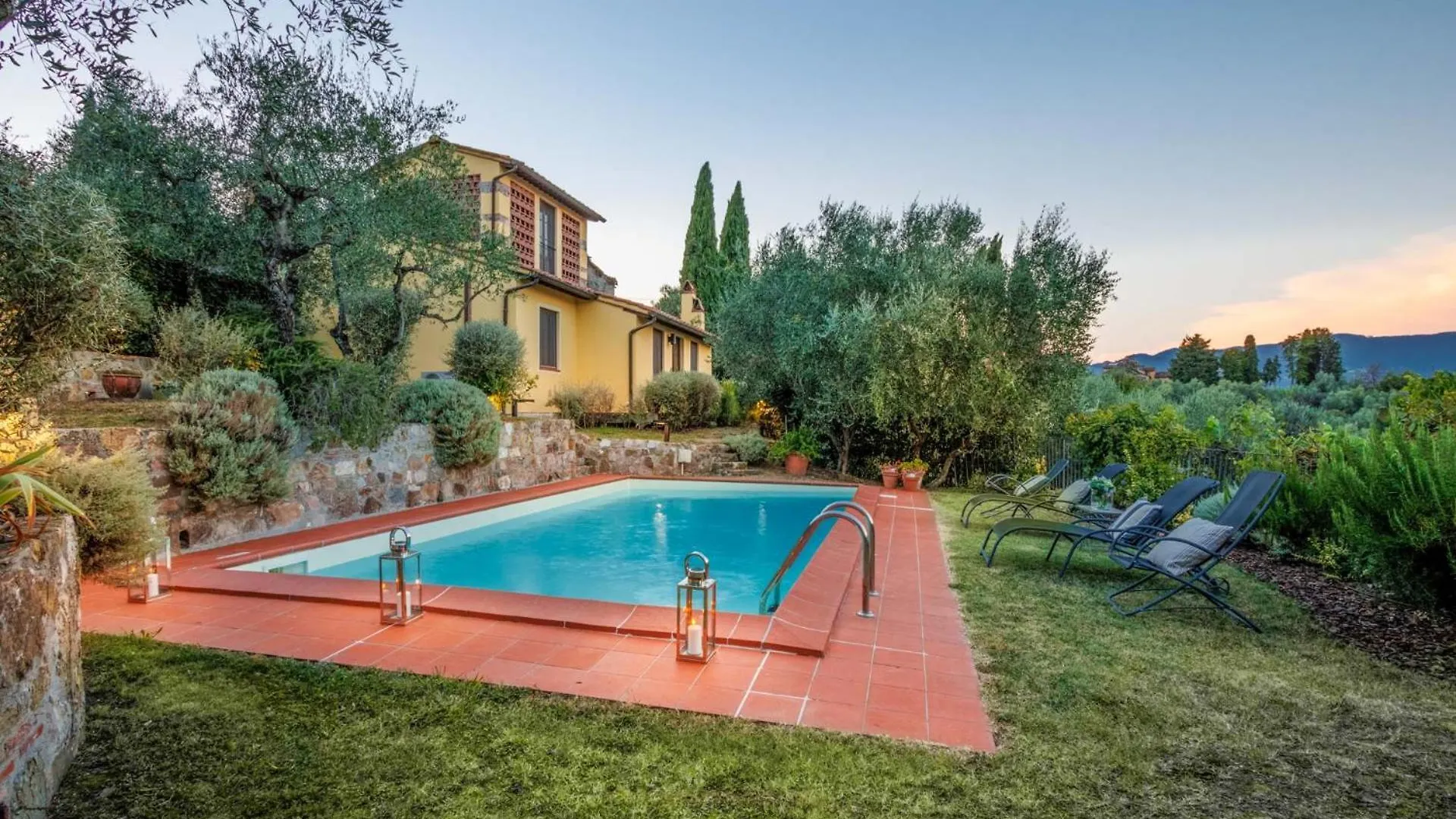 Villa Debby Lucca 0*,